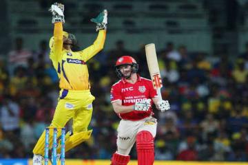 Super Kings humiliate Kings
