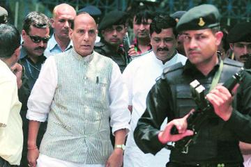 Confront those who wave Pakistan flags: Union Home Minister Rajnath Singh in Jammu