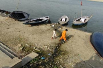 Dark flows the Ganga a year since Modi�s famous �aarti�