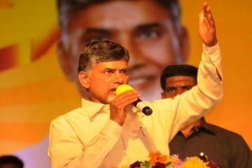 Naidu phone-tapping row hots up, flurry of cases filed against Chandrasekhar Rao