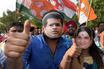 Lalit Modi fires fresh salvo against Rajiv Shukla, Congress