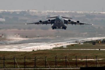 Turkey lets U.S. strike Islamic State from Incirlik base