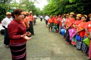 Myanmar�s e-revolution aids transparency, media control
