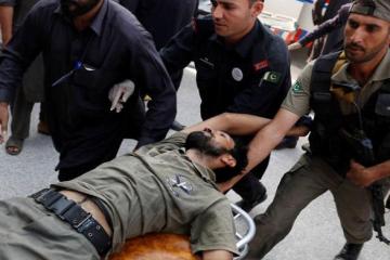 Taliban attack on Pakistan base kills 20; 16 die in mosque
