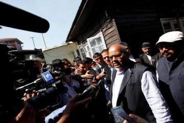 Ethnic protesting group meets Nepal government negotiators