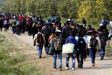 Migrant influx boosts right-wing in key Austrian election