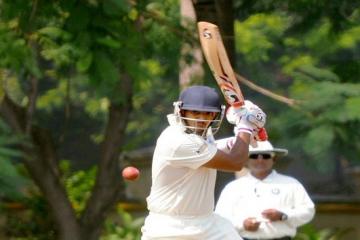 Karthik lifts TN to 434