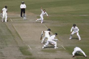 Elgar has the Indian batsmen in a bind