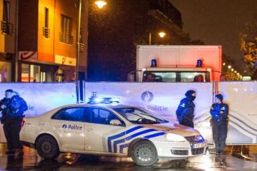 Raids in Brussels district; 'Paris attack mastermind identified'
