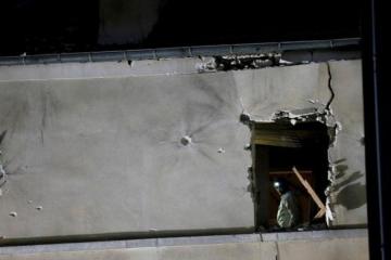 Suspects had planned attack on Paris business district: Sources