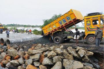 NH-5 breach repairs delayed