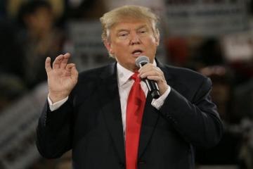 Trump's idea of a Muslim ban has legal experts divided