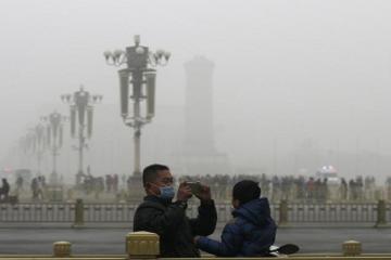 Beijing issues second red alert for heavy smog
