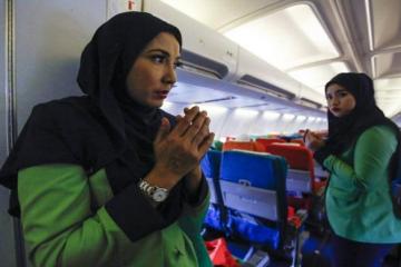 Ethnic Indian couple launches Malaysia�s 1st Islamic airline