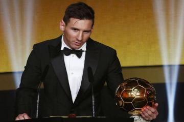 Lionel Messi wins FIFA world player award for 5th time