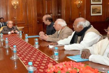 Pranab gives assent to Central rule in Arunachal Pradesh