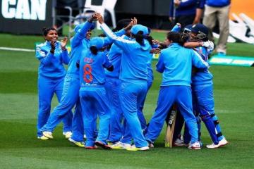 Indian women win maiden T20 series against Australia