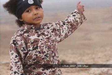 New IS video shows U.K. boy of 4 blowing up car with prisoners