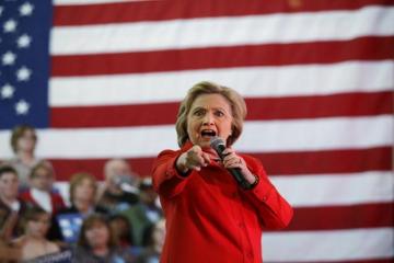 Hillary Clinton barks at Republicans, literally