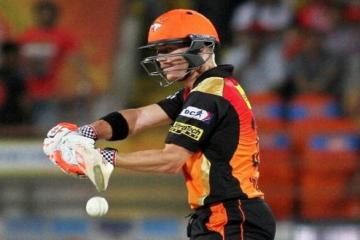 Warner, Dhawan hand Gujarat their first defeat this season